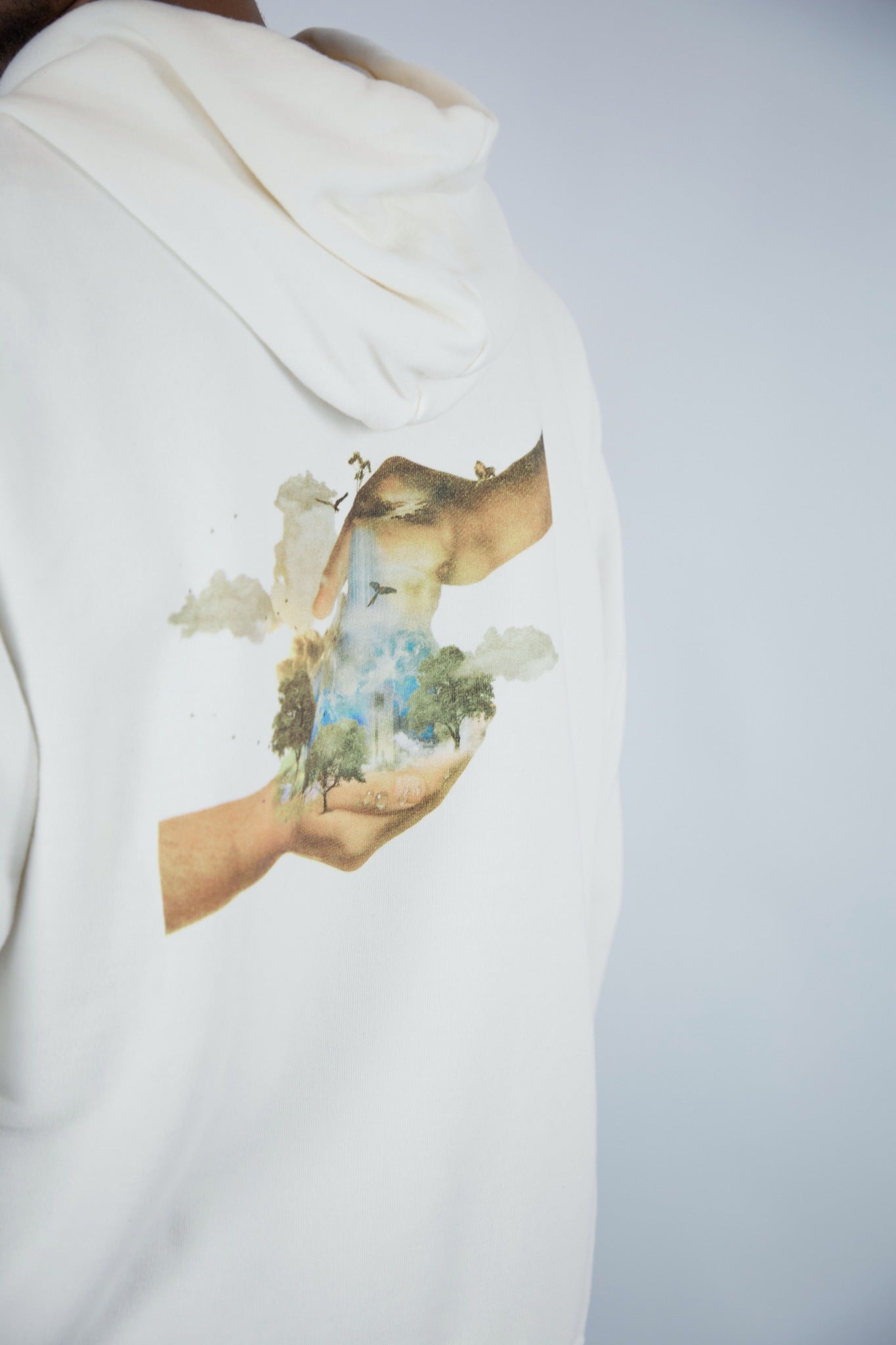 HOODIE OFF COM CAPUZ - A HAND FOR THE WORLD